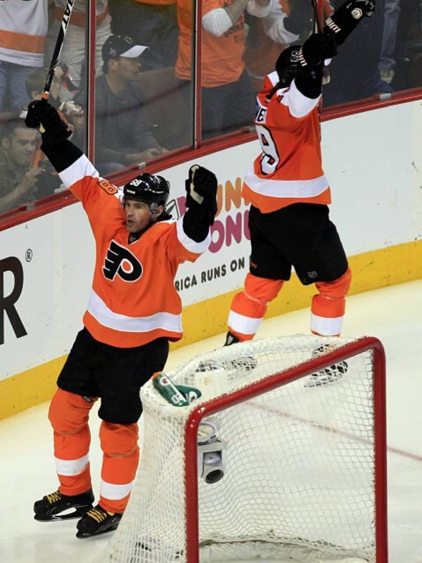 Třetí utkání série prvního kola play off NHL mezi Philadelphia Flyers a Pittsburgh Penguins.