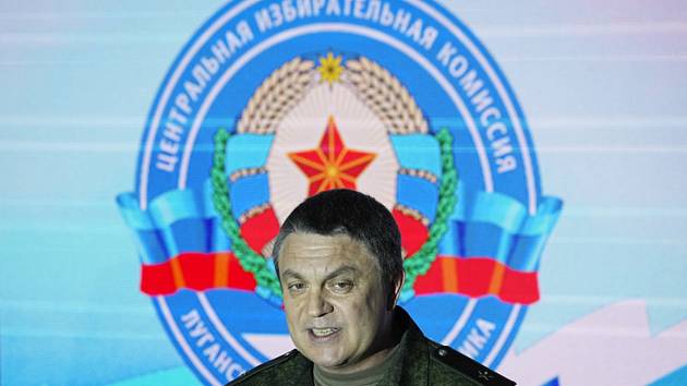Vůdce samozvané Luhanské lidové republiky (LNR) Leonid Pasečnik komentuje výsledky referenda o připojení LNR k Rusku, 27. září 2022.