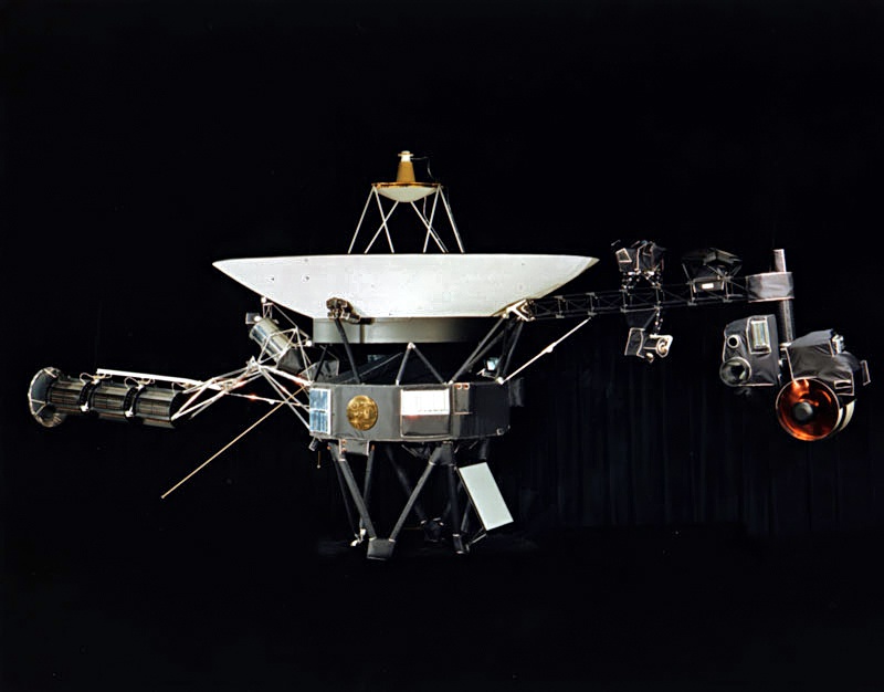 Historický úspěch. Sonda Voyager 2 vstoupila do mezihvězdného prostoru -  Deník.cz