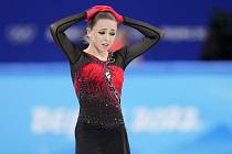Doping krasobruslařky Kamily Valijevovové,Ruská krasobruslařka Kamila Valijevová, která měla před olympijskými hrami pozitivní nález na doping, se může v Pekingu zúčastnit soutěže žen.
