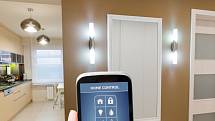 Mnoho spotřebičů v bytě lze již ovládat přes mobil.
