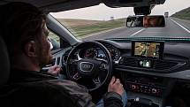 Autonomní Audi A7 samo ujelo téměř 900 kilometrů v provozu.