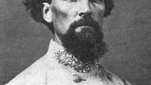 Generál Nathan Bedford Forrest, který se narodil v roce 1821, patří k nejkontroverznějším postavám americké historie.