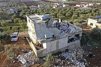 Dům v Sýrii zničený při akci jednotek USA