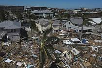 Následky úderu hurikánu Ian ve floridském městě Fort Myers Beach
