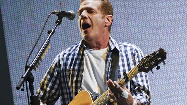 Kytarista a zakládající člen americké skupiny Eagles Glenn Frey zemřel v pondělí ve věku 67 let. 