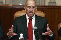 Izraelský premiér Ehud Olmert údajně nabízí Sýrii, že se židovský stát stáhne z Golan výměnou za mír.