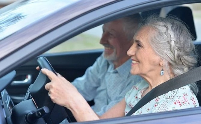 Seniory v silničním provozu ohrožuje i jejich zvýšená fyzická zranitelnost.