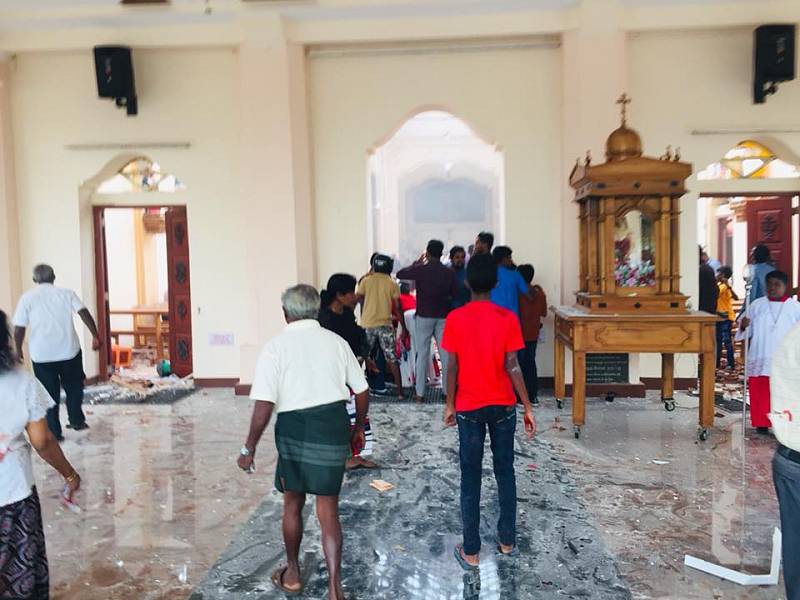 Kostel svatého Šebestiána na Srí Lance po výbuchu