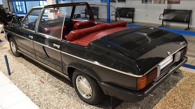 Tatra 613-K měla veřejnou premiéru před 35 lety