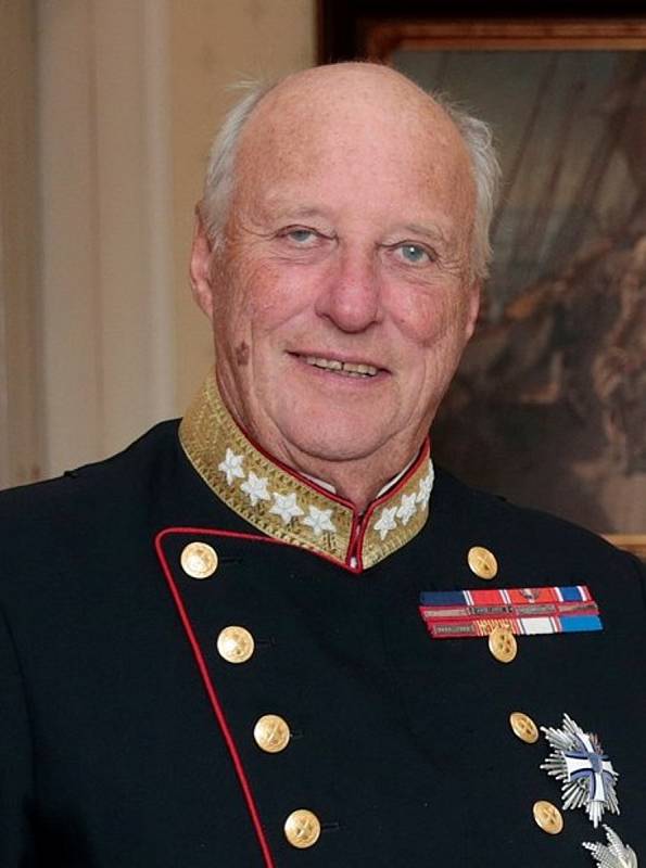 Současným norským králem je Harald V., který na trůnu vystřídal v roce 1991 svého zesnulého otce.