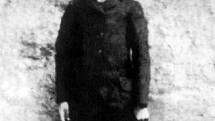 Asi pětiletý Vlasta Burian na snímku, který kolem roku 1896 vyfotil jeho otec Antonín