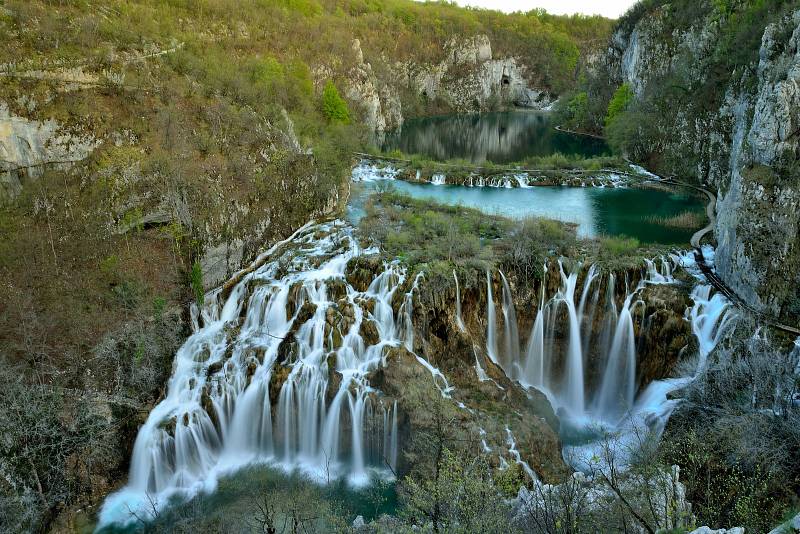 Plitvická jezera nabízejí úchvatnou podívanou