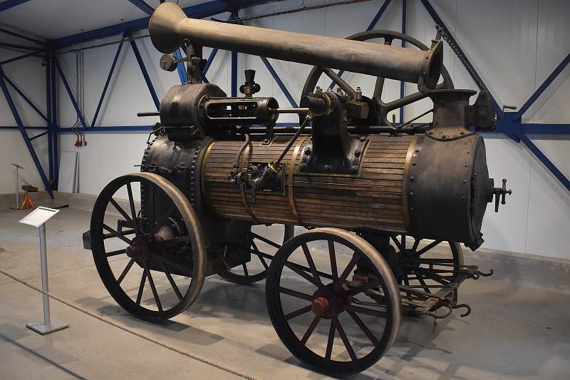 Tato lokomobila byla vyrobena ve Vídni v roce 1918