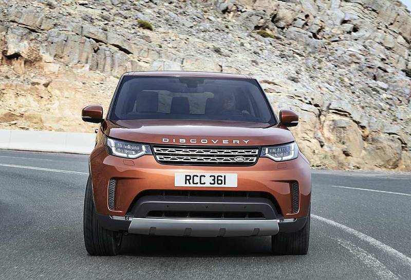 Land Rover Discovery.