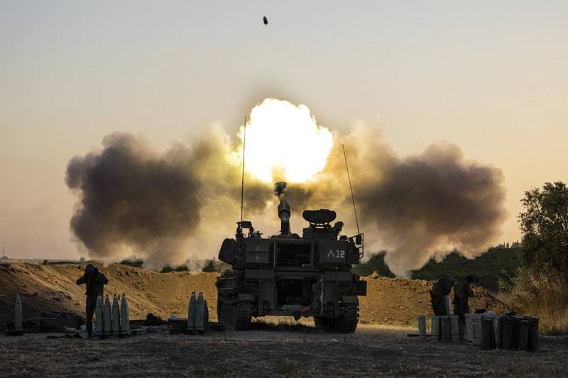 Palba izraelského dělostřelectva