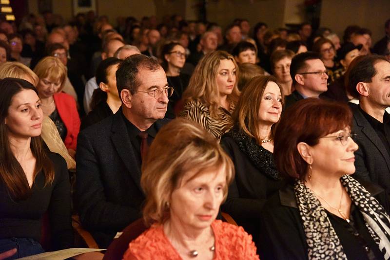 Závěrečný koncert z cyklu Sukův hudební Štiřín zaznamenal rekordní účast.