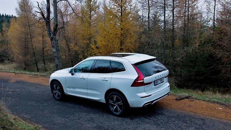 Volvo XC60.