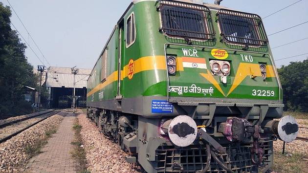 Skupina Transportation společnosti AMiT bude dodávat kompletní informační systémy pro vlaky do Indie