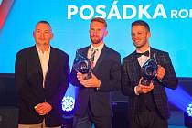 Trenér Michal Vabroušek spolu se svými svěřenci Miroslavem Vraštilem a Jiřím Šimánkem získali nejvyšší ocenění ve veslařské anketě.