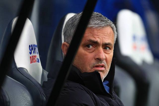 Newcastle - Chelsea: Naštvaný José Mourinho