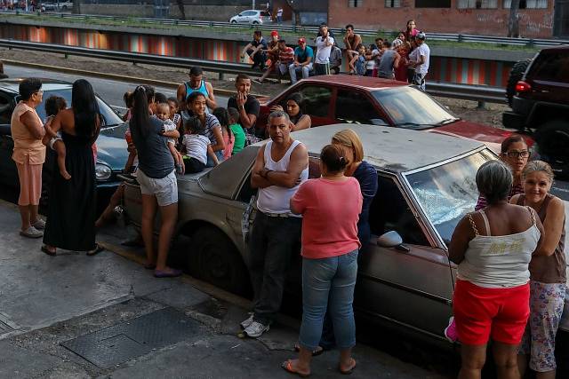 Venezuelu zasáhlo silné zemětřesení.