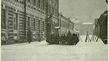Finský regiment v petrohradských ulicích v lednu 1905