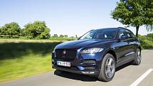 Jaguar F-Pace.