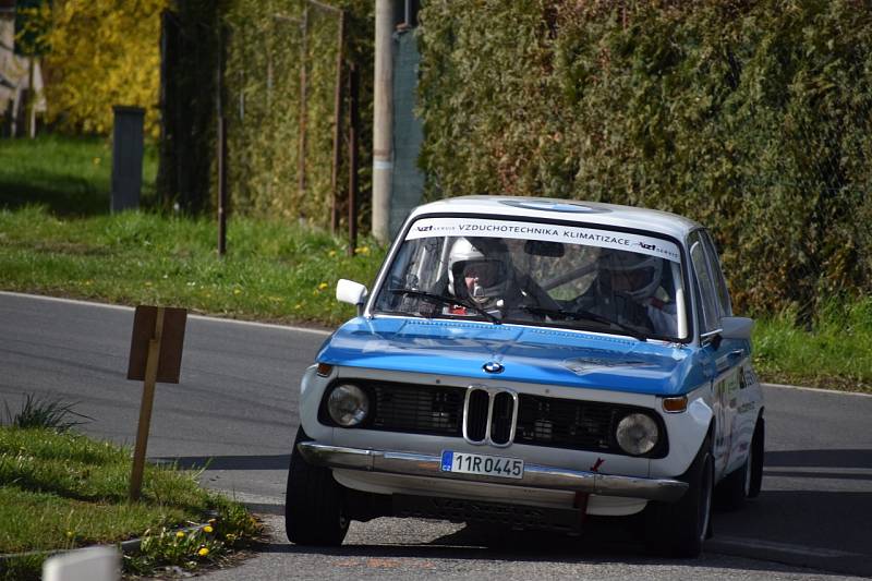 či ta v BMW 2002 TI