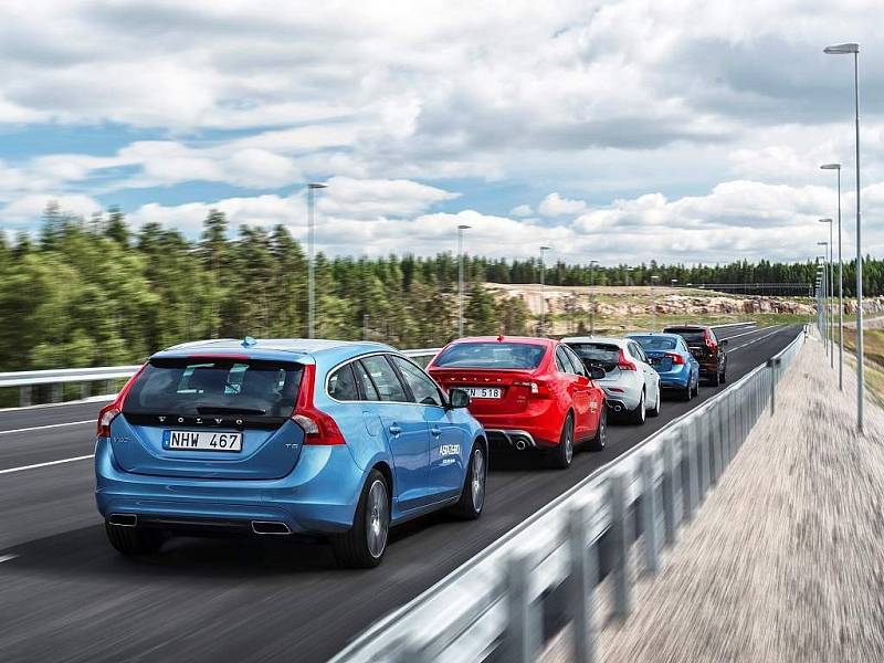 Volvo otevřelo jedinečný testovací areál AstaZero.