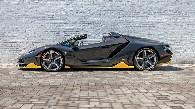 Lamborghini Centenario Roadster.