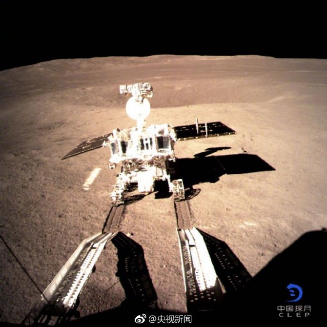 Čínské lunární vozítko Nefritový králík 2