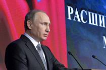 Okamžitou likvidací jakéhokoli cíle, který by ohrozil ruské síly v Sýrii, dnes pohrozil ruský prezident Vladimir Putin.