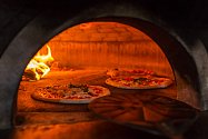 Tradiční neapolská pizza