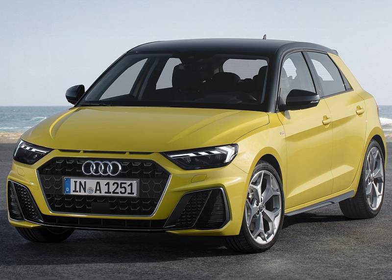 Audi A1 přijede ve druhé generaci. Nejvýkonnější verze má 200 koní. Vlastníky potěší i podstatně zvětšený kufr