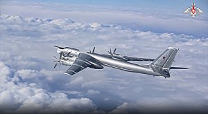 Sovětský (ruský) strategický bombardér Tupolev Tu-95