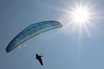 Paragliding je atraktivní a zároveň nejlevnější letecký sport