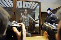 Alexej Navalnyj před moskevským soudem.