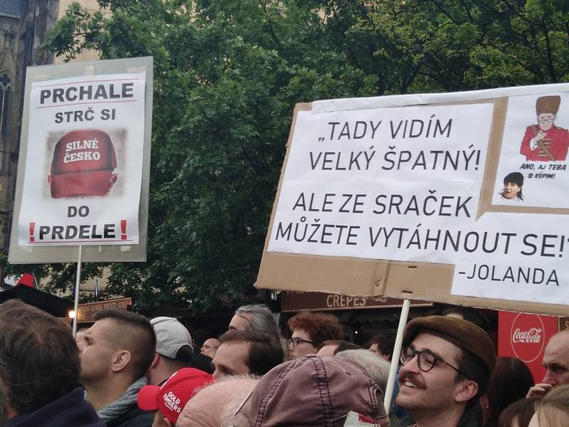 Protesty proti Marii Benešové v Praze