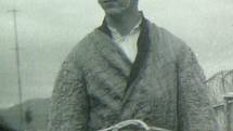 Ervín Šolc po 2. světové válce v zajateckém táboře v Itálii.