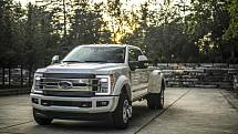 Ford F-450 Limited.