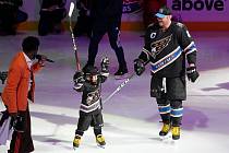 Alexandr Ovečkin se synem Sergejem během Utkání hvězd NHL.
