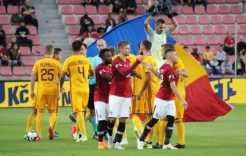 úvodní zápas 7. kola FORTUNA:LIGY Sparta Praha - Dukla Praha - nástup před zápasem