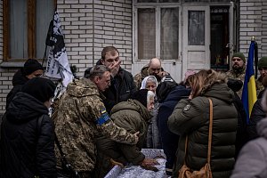 Poslední rozloučení s ukrajinským vojákem Mykhailom Reutskiym, který zahynul 18. února 2023 v Doněcké oblasti