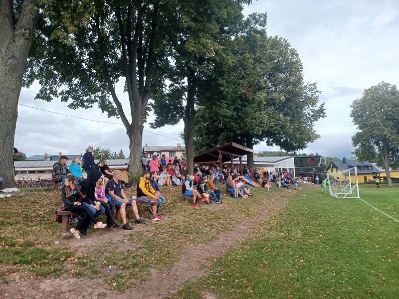 Atmosféra na fotbale ve Studenci v srpnu 2022