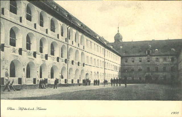 Rakousko-uherská kasárna v Plzni, jak vypadala v letech první světové války