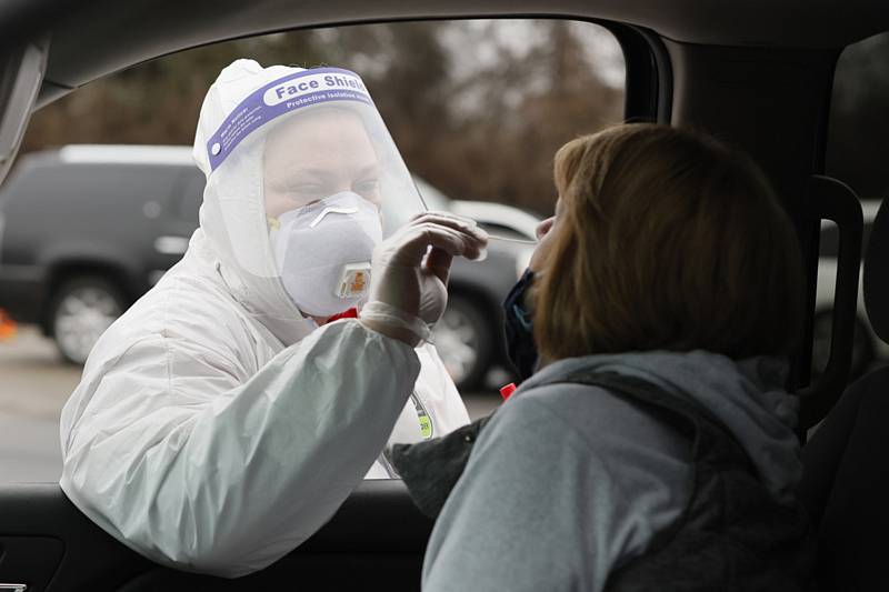 Testování na koronavirus v americkém Columbusu, 30. prosince 2021