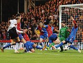 Obrázek z pondělního zápasu: Liverpool marně v závěru útočil na výhru