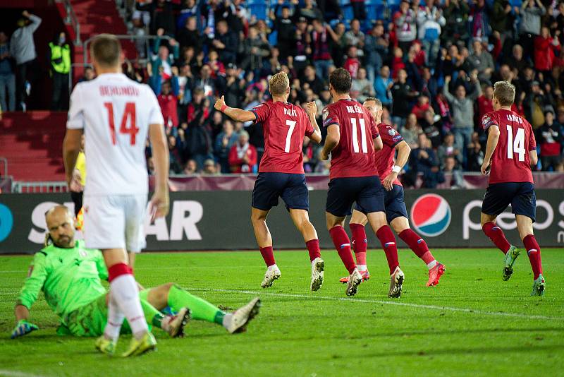 Utkání skupiny E kvalifikace mistrovství světa ve fotbale: Česko - Bělorusko, 2. září 2021 V Ostravě. (střed) Antonín Barák z ČR se raduje z gólu.