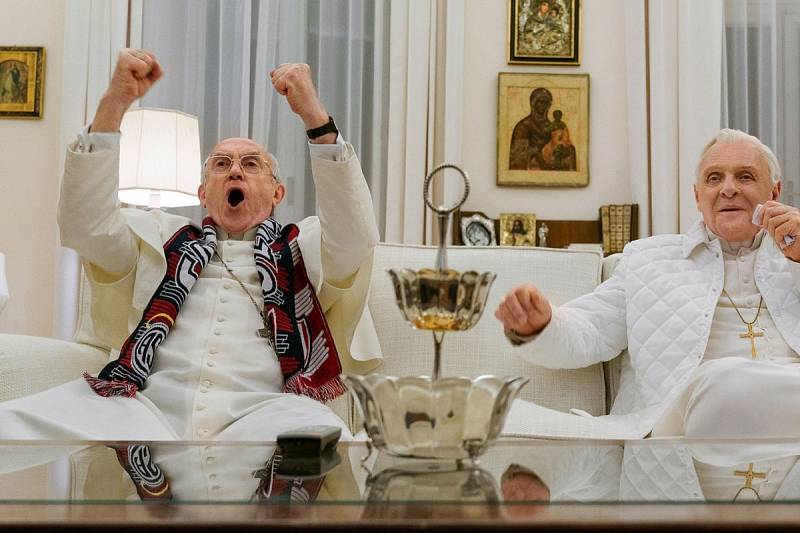 Dva papežové v podání Jonathana Prycea a Anthonyho Hopkinse